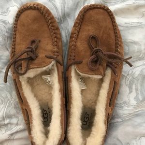Ugg Shearling Slipper Moccasins Dakota